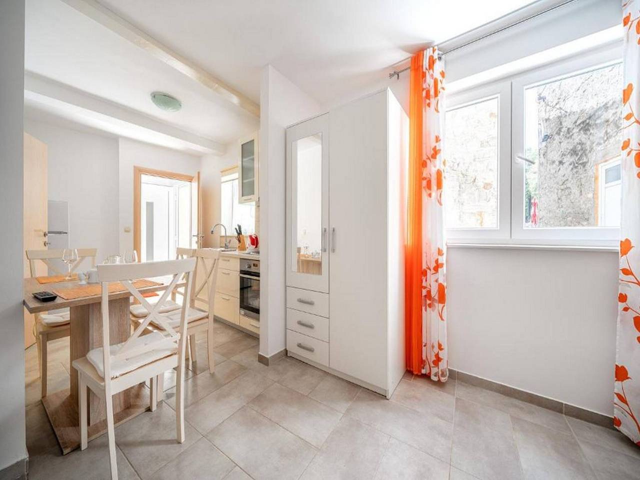 Ganzes Studio, Apartments Matija - Studio apartment 1 in Vodice, Šibenik-Knin
