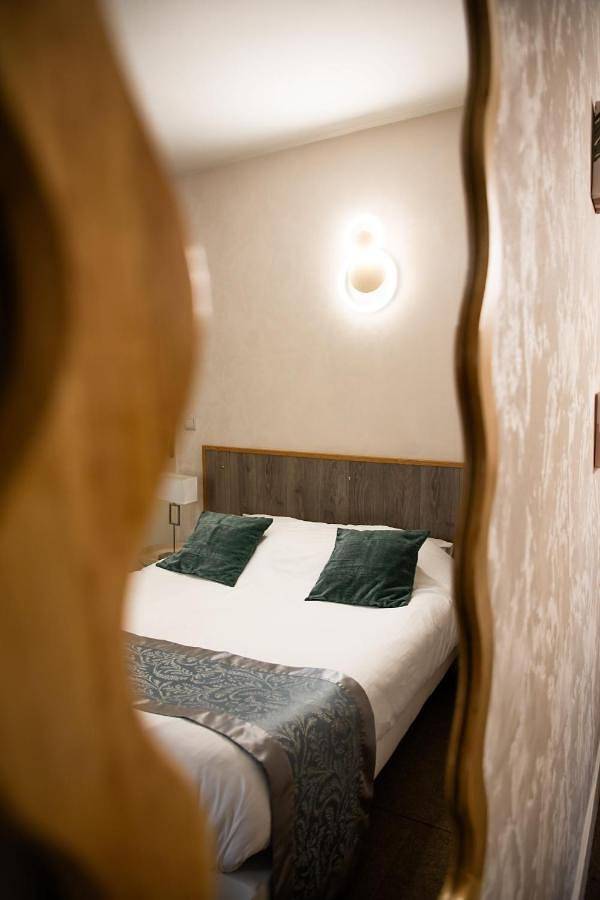 Quadruple Room in Crémieu, Région de La Tour-du-Pin