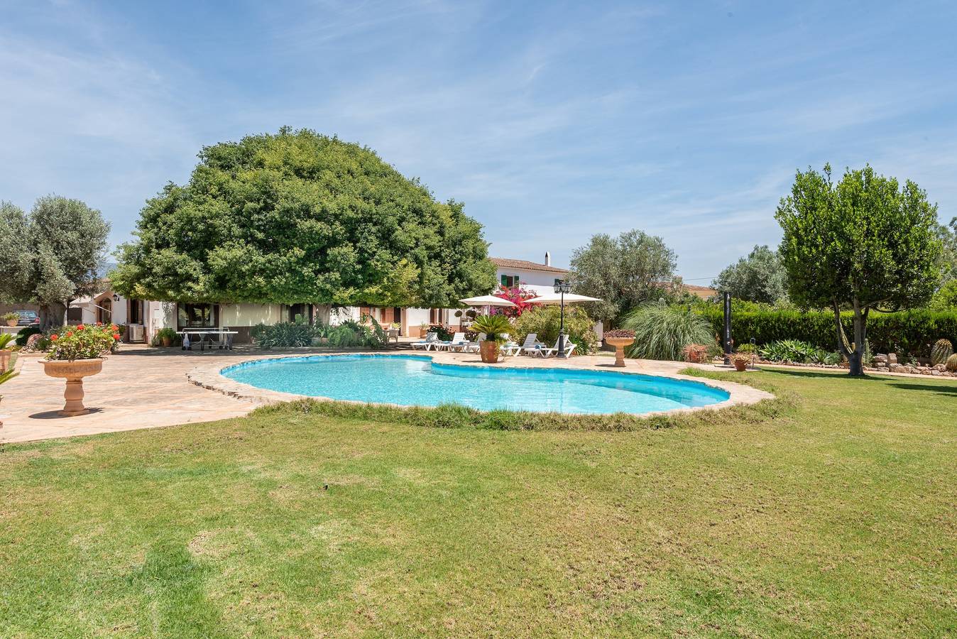Villa 'Cas Moliner' com vista para a montanha, Wi-Fi e ar condicionado in Son Sardina, Palma de Maiorca