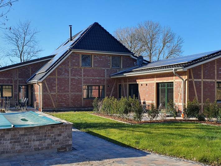 Bauernhof für 6 Personen, mit Terrasse und Garten sowie Pool und Sauna in Butjadingen