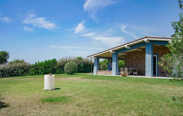 Appartement confortable avec terrasse, Wi-Fi et parking près de Pescia Romana in Montalto di Castro, Province de Viterbo