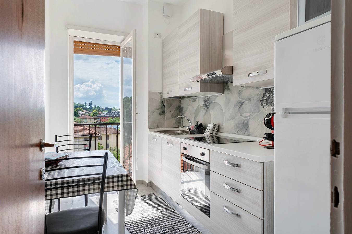 Ferienwohnung 'Aurora - Verbania' mit Seeblick, Balkon und Wlan in Verbania, Comune di Verbania