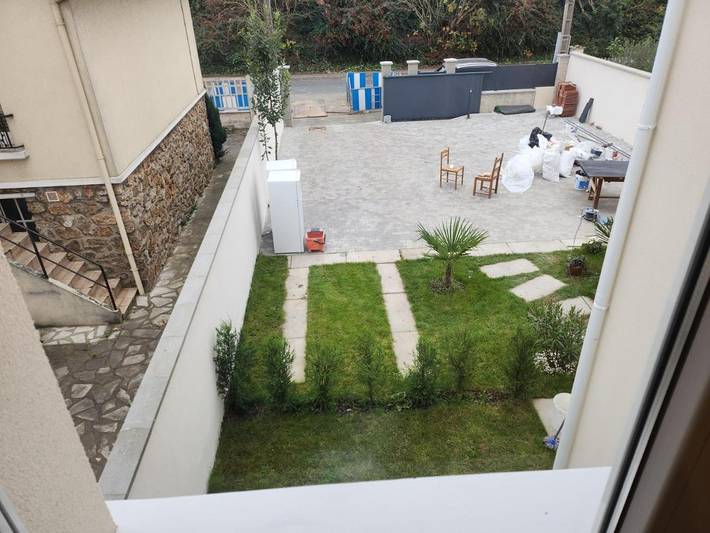 Gîte pour 2 personnes, avec terrasse et vue dans Aeroport Paris - Orly - 3