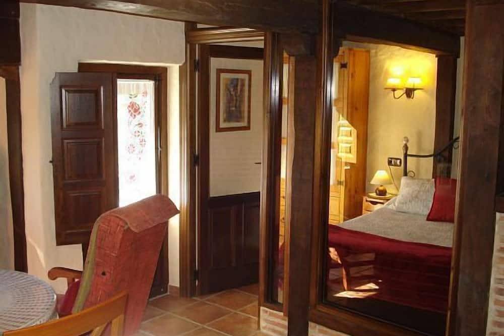 Apartamento entero, Apartamento rural Azahar para 2 personas in Mogarraz, Parque Natural de Las Batuecas - Sierra de Francia