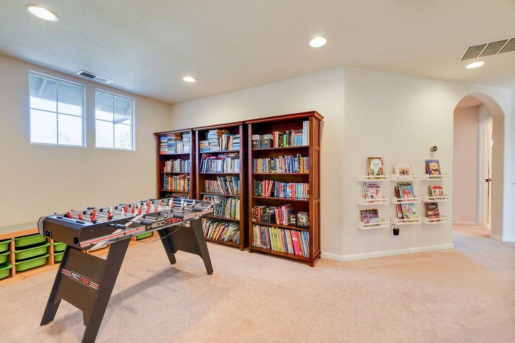 Quiet Winter Retreat in Santa Rosa Wine Country in Santa Rosa, California North Coast