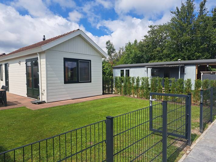 Ferienhaus für 3 Personen, mit Garten und Terrasse in Wervershoof