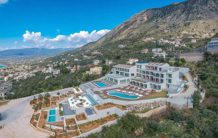 Hôtel pour 2 personnes, avec piscine et vue ainsi que terrasse et sauna