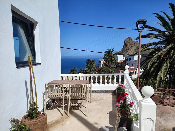 Ferienwohnung für 4 Personen, mit Ausblick und Terrasse - 1