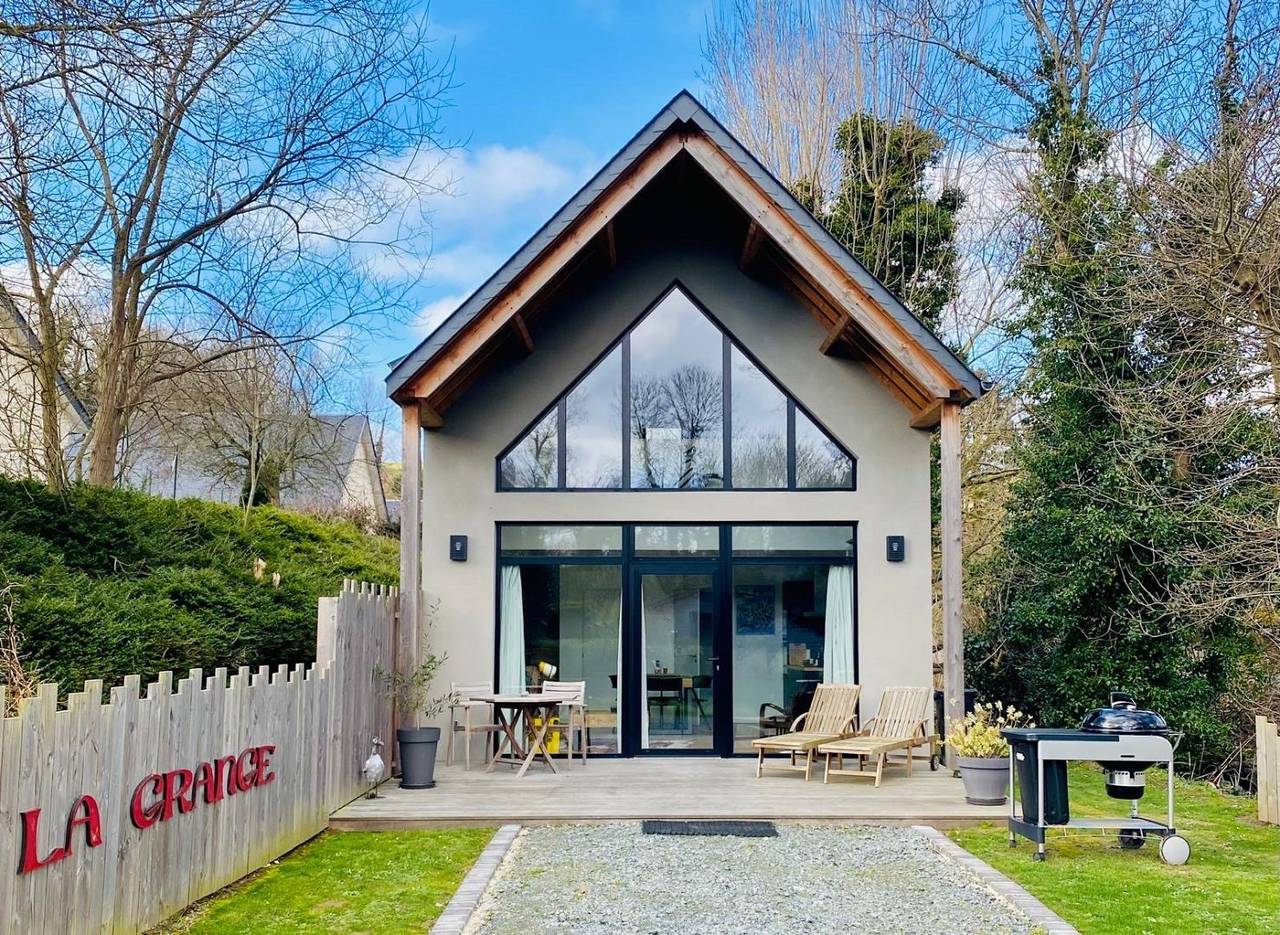 Loft arty à 800 m de la mer avec Jacuzzi in Veulettes-sur-Mer, Région de Dieppe