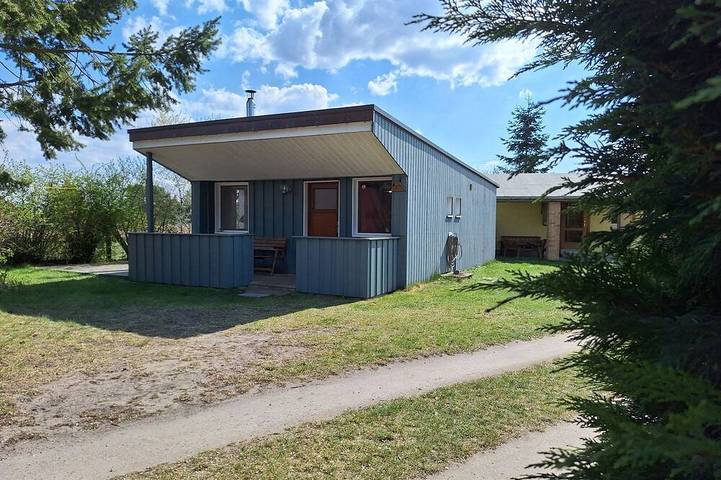 Ferienwohnung für 2 Personen, mit Garten und Terrasse sowie Sauna, mit Haustier in Grambin