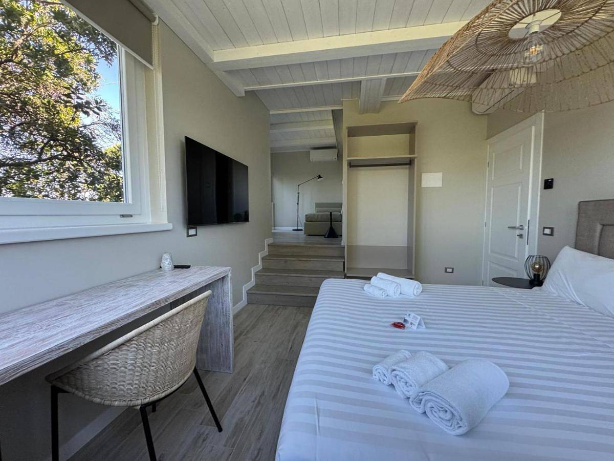 La Locanda Del Pontefice - Luxury Country House in Castel Gandolfo, Castelli Romani