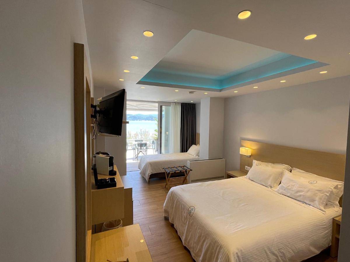 Superior Double or Twin Room with Sea View in Agii Apostoli (Eubée), Eubée