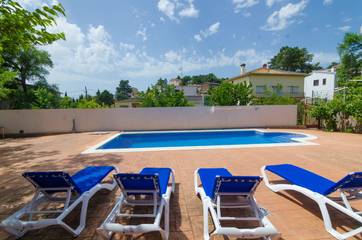 Villa pour 6 Personnes dans Aiguaviva Parc, Lloret de Mar, Photo 4