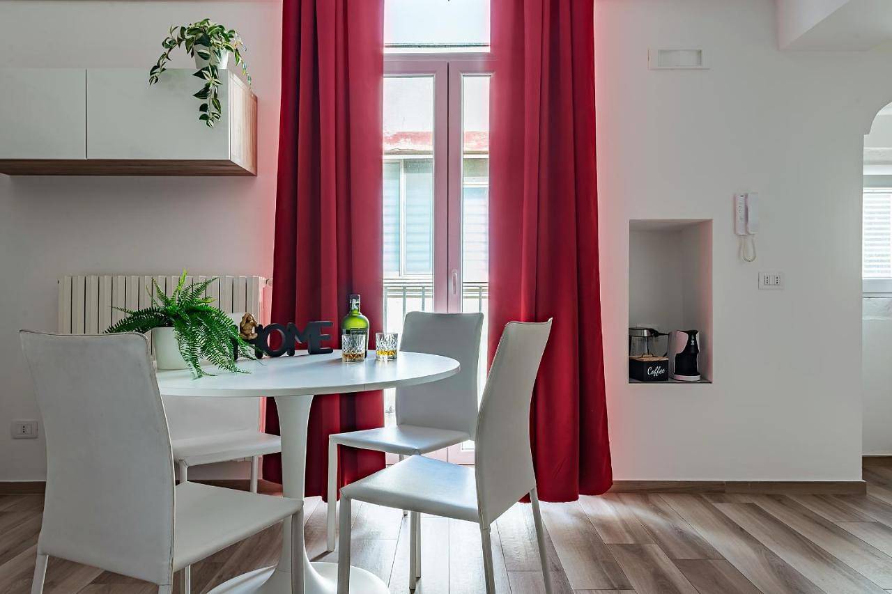 30 min Sea and Alberobello, Wi-Fi for 7 Guests in Casamassima, Provincia di Bari
