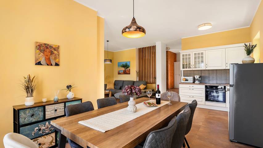 Villa pour 8 personnes, avec jacuzzi et sauna ainsi que terrasse et jardin à Vrbnik - 3