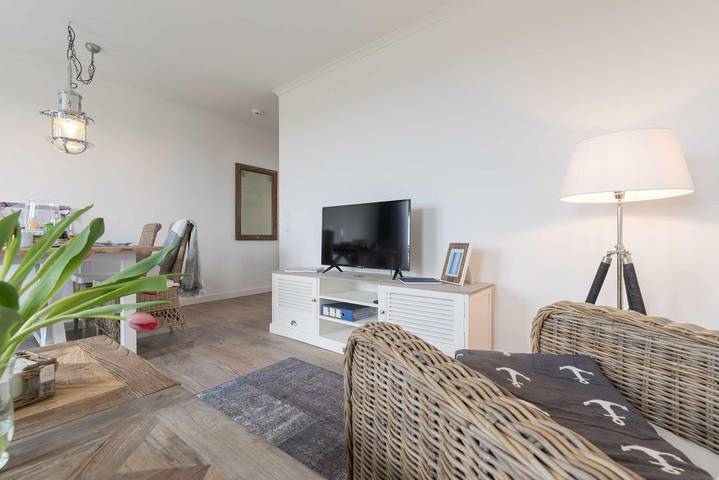 Ganze Wohnung, Villa Cara We 03 "Santa Sophia" mit Balkon und Meerblick in Börgerende in Börgerende, Börgerende-Rethwisch