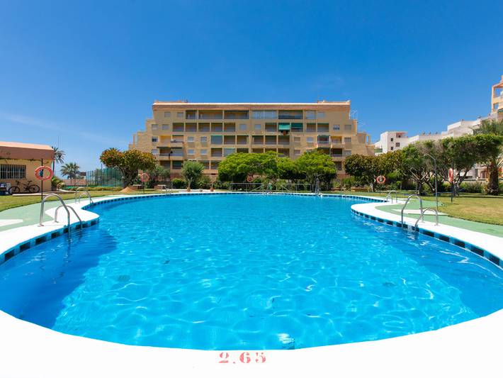 Ferienwohnung für 4 Personen, mit Garten und Kinderpool in Salobreña - 2