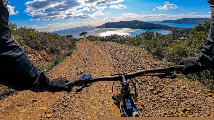 Appartamento intero, Respiro Del Cavo in Cavo, Rio