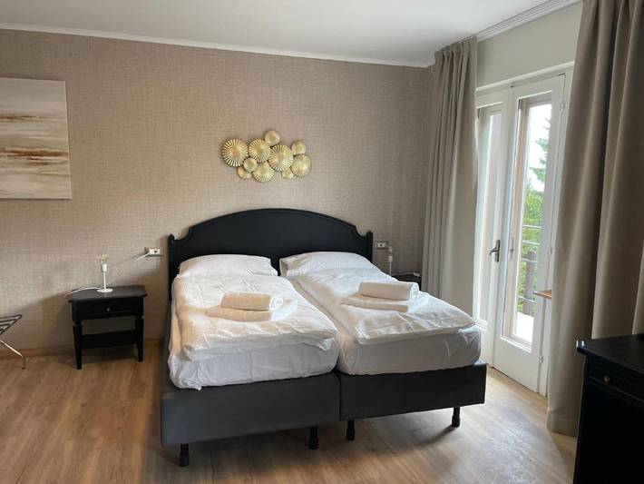 Ferienwohnung für 7 Personen, mit Sauna und Ausblick sowie Balkon und Garten in Sextener Dolomiten