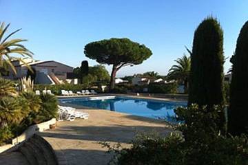 Agriturismo für 4 Personen, mit Terrasse und Garten sowie Pool in Ramatuelle