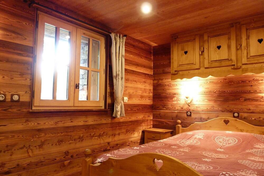 Appartement entier, Chalet 5 étoiles à la Montagne 5 chambres avec douche et sauna in Bonneval-sur-Arc, Région de Saint-Jean-de-Maurienne