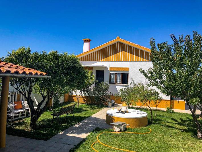 Casa de férias para 6 pessoas, com Varanda e Terraço e ainda Jardim em Vieira de Leiria