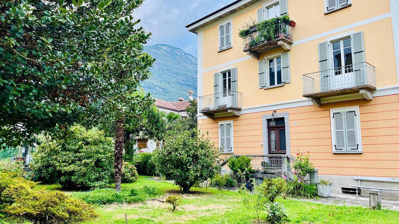 Ganze Wohnung, Antica Casa Storica con Giardino in Domodossola, Comune di Domodossola