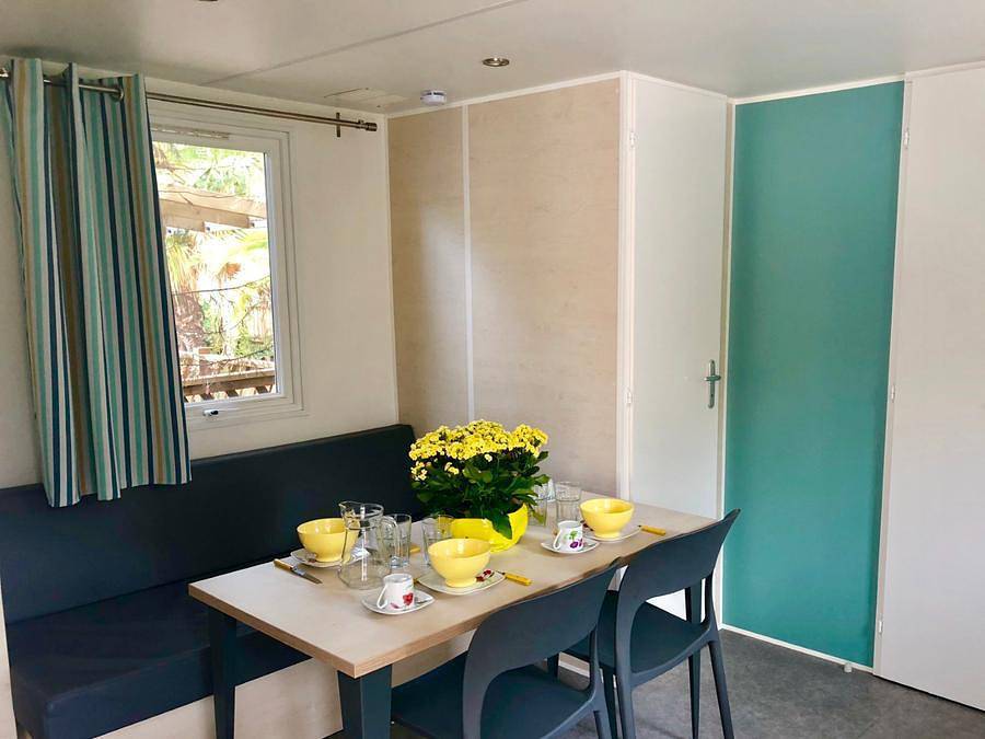 Camping La Croix du Sud - Ciela Village - Mobilhome 4 personnes - Mobil-home Loggia Compact - 2 chambres in Le Barcarès, Côte méditerranéenne (France)