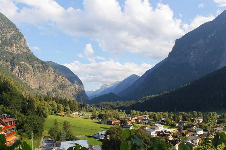 Apartamento vacacional entero, Apartamento, ducha, Wc in Hochoetz, Oetz