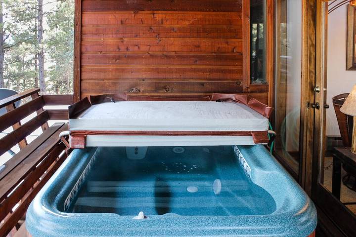 Vacation house for 6 people, with balcony and hot tub in San Juan National Forest