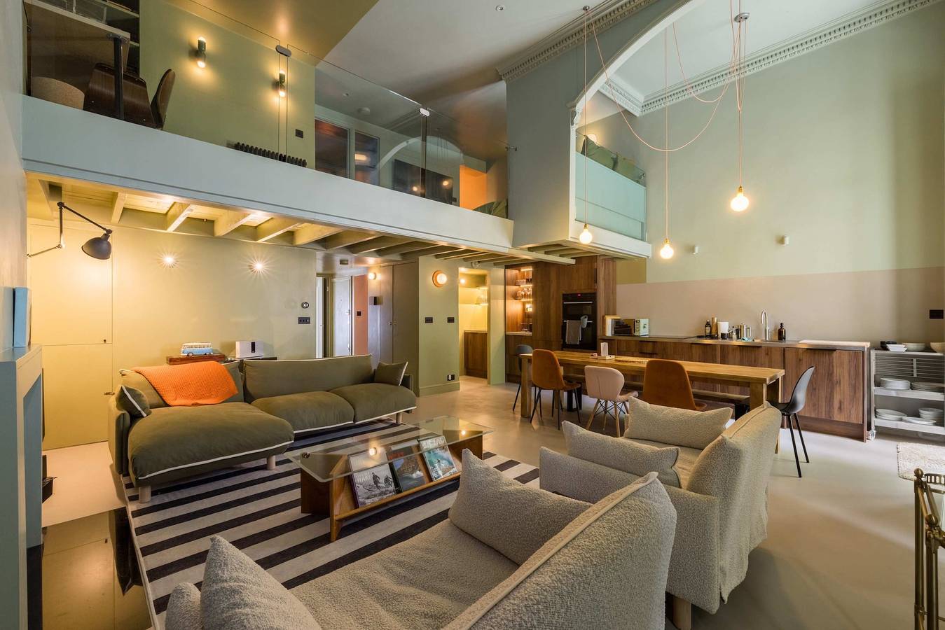 Cały apartament, Beautiful Paddington Loft-Style Apartment in Londyn, South East England