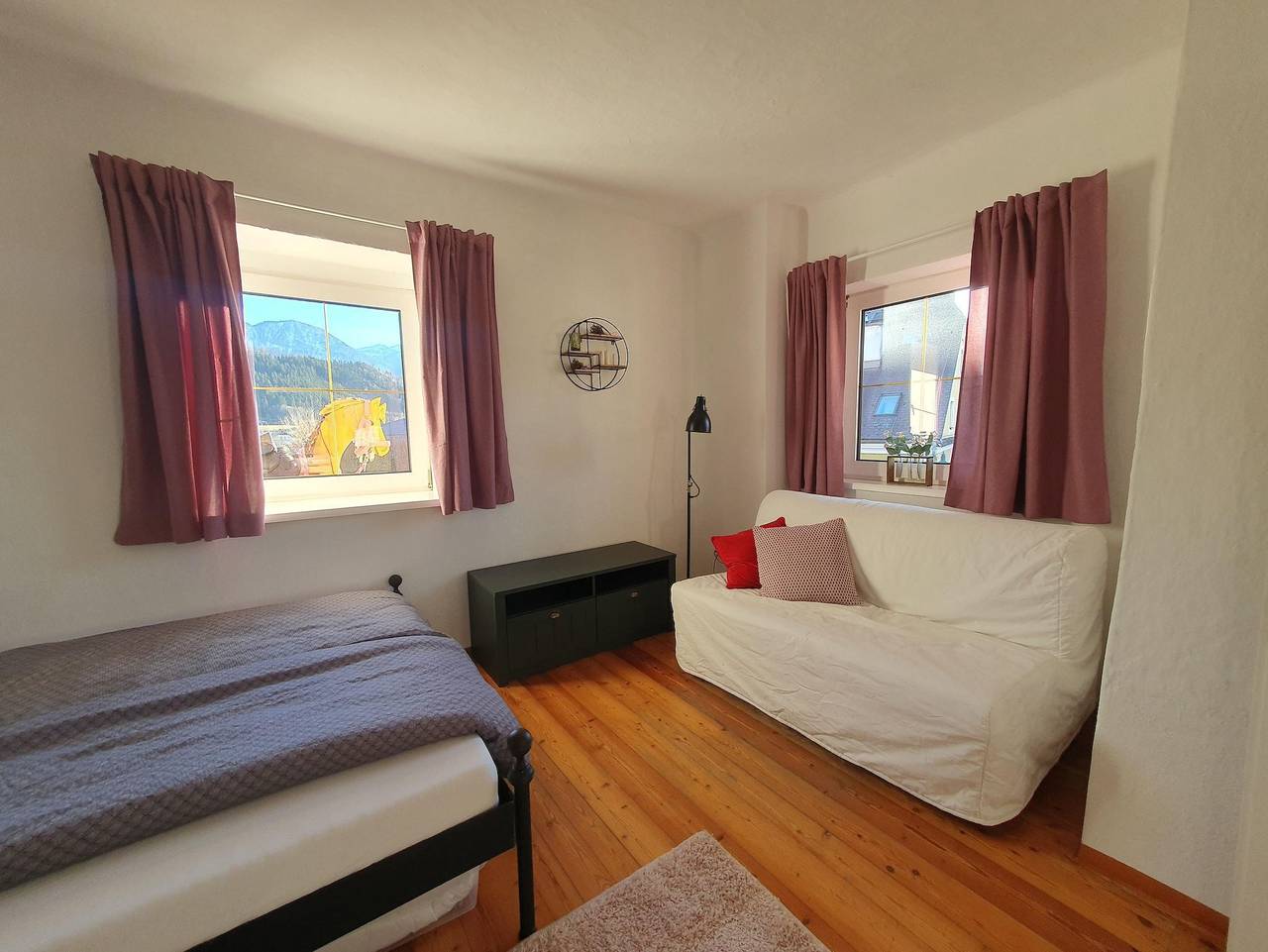 Ganze Ferienwohnung, Klein und Fein - Holzer´s Ferienwohnung - Appartement/Fewo, Toilette und Bad/Dusche getrennt in Windischgarsten, Kirchdorf an der Krems (Bezirk)