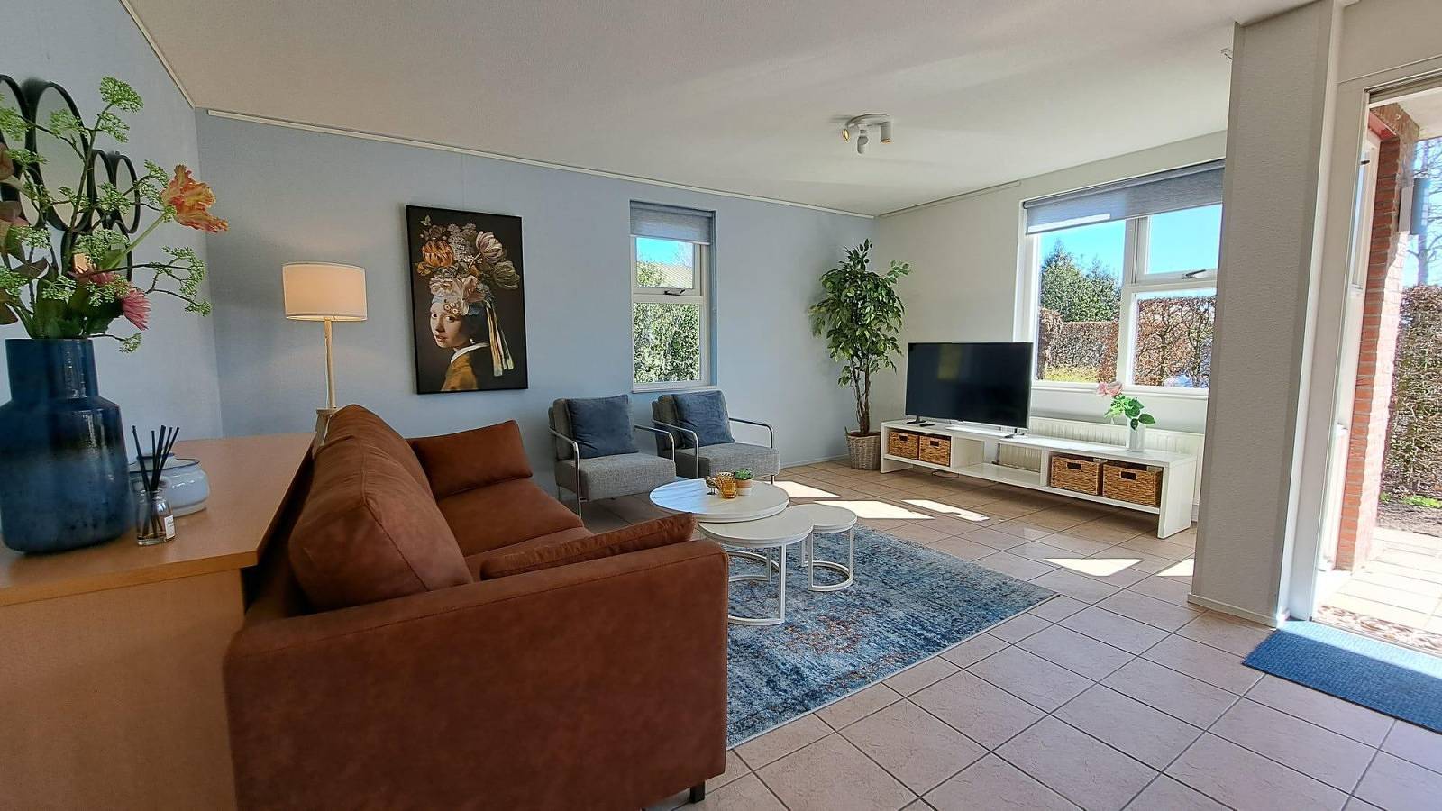 Komfortables 4-Personen Ferienhaus mit Balkon, Bad und Garten, in der Nähe von Leiden in Roelofarendsveen, Groene Hart