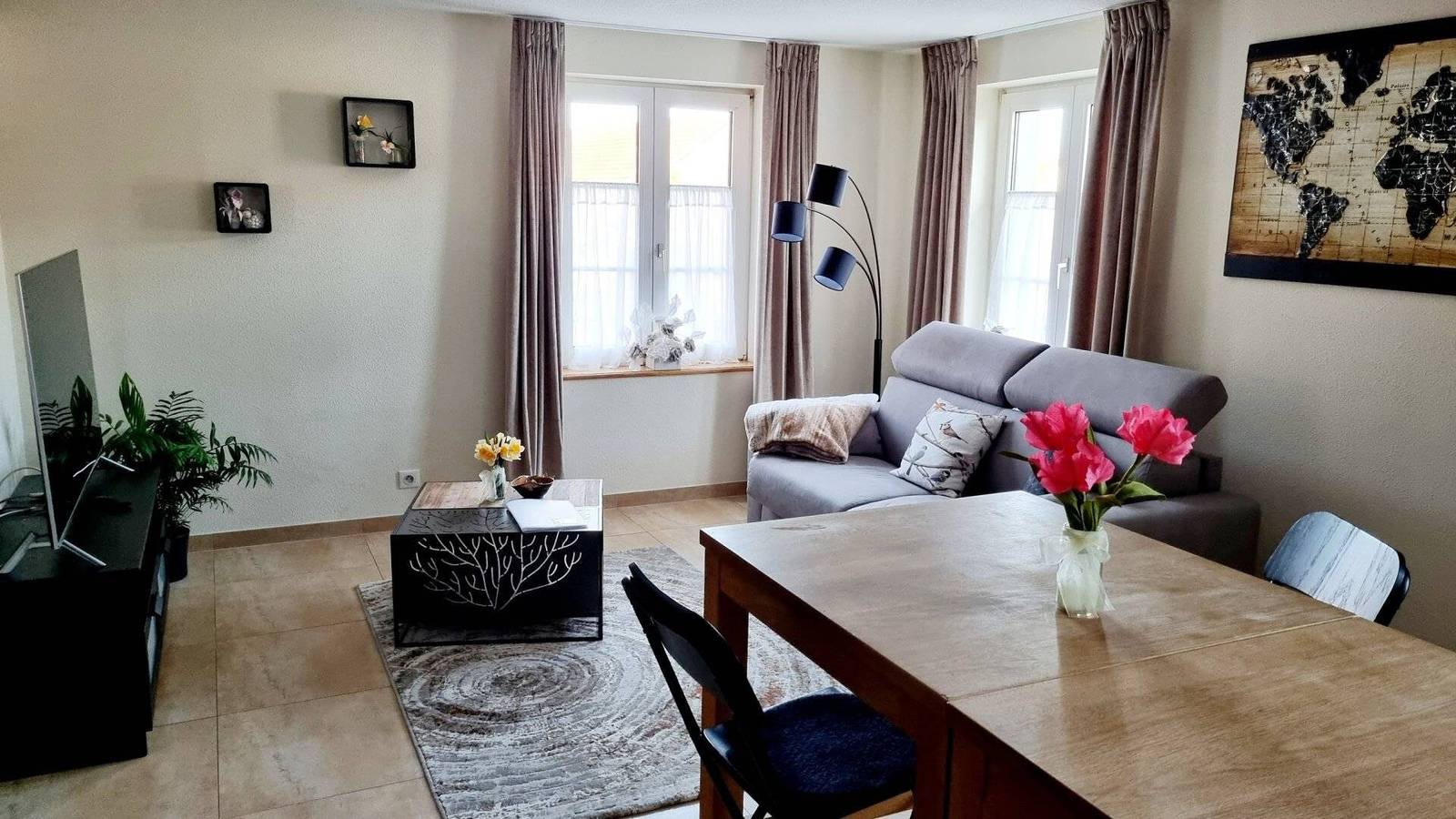 Apartamento entero, Gites Jeannepierre "Nouky" – Espacio, confort y serenidad in Berrwiller, Región de Guebwiller