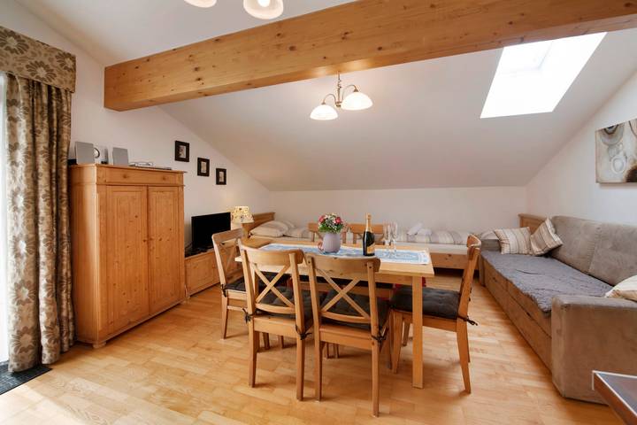 Ferienwohnung für 4 Personen, mit Balkon und Garten in Filzmoos