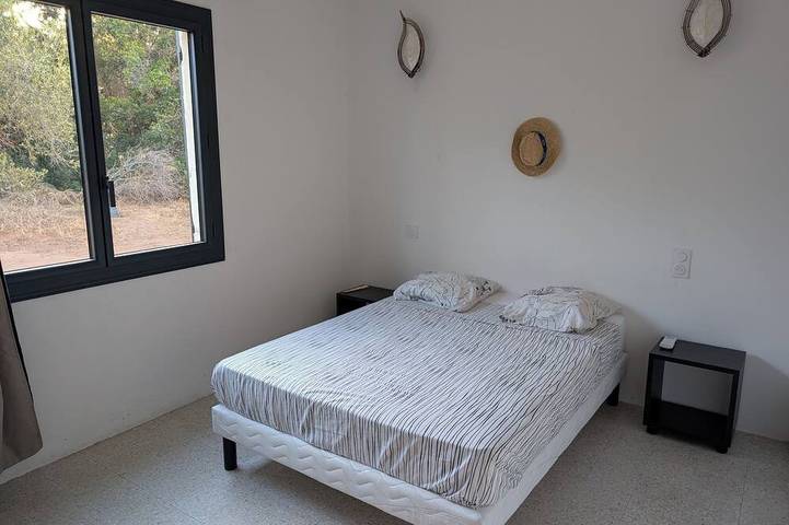Villa pour 14 personnes, avec terrasse, animaux acceptés à Pianottoli-Caldarello - 4