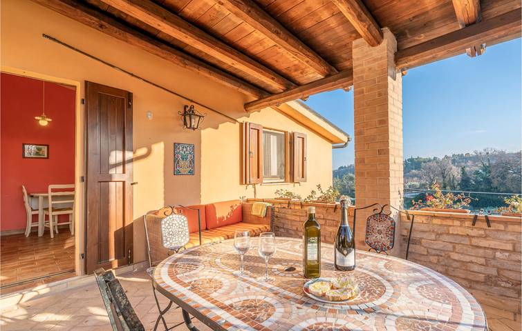 Appartement de vacances entier, Appartement de vacances pour 2 personnes avec piscine in Montefiore dell'Aso, Province d'Ascoli Piceno