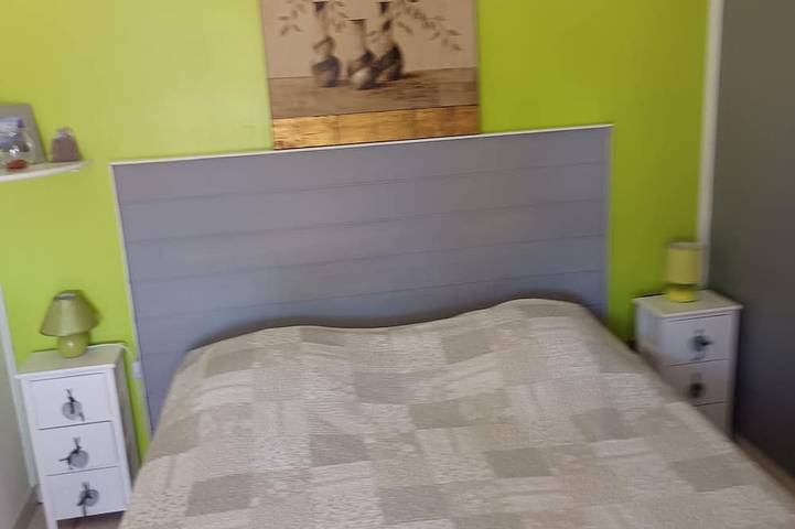 Location de vacances pour 6 personnes, avec jacuzzi et jardin à Montfrin - 2