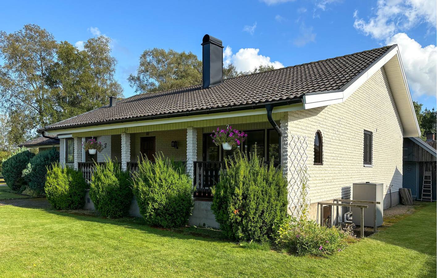 Ferienhaus für 8 Personen mit Garten in Bolmen