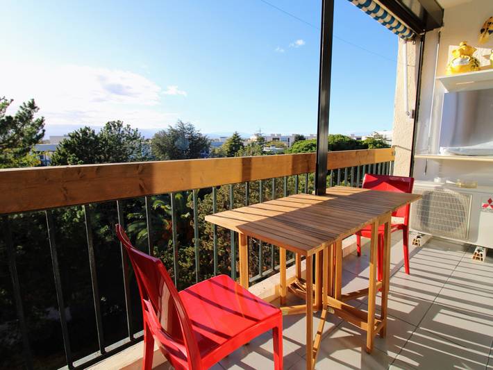 Location de vacances pour 4 personnes, avec balcon dans Saint-Cyprien-Plage