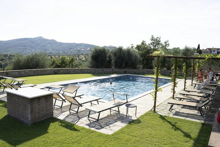 Villa in pietra con vista sui vigneti di Panicale in Panicale, Lago Trasimeno