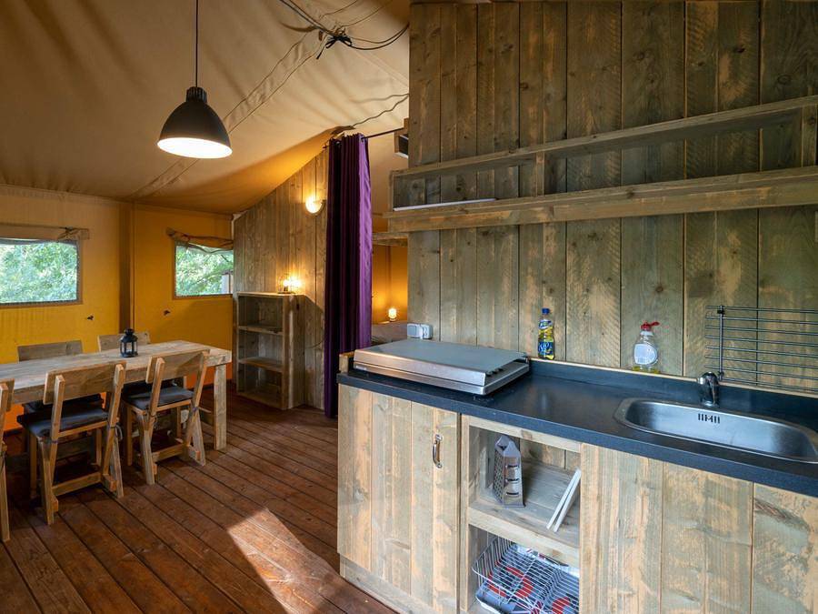 Camping Le Pech Charmant - Tent 6 persons - Lodge in Les Eyzies, Périgord Noir