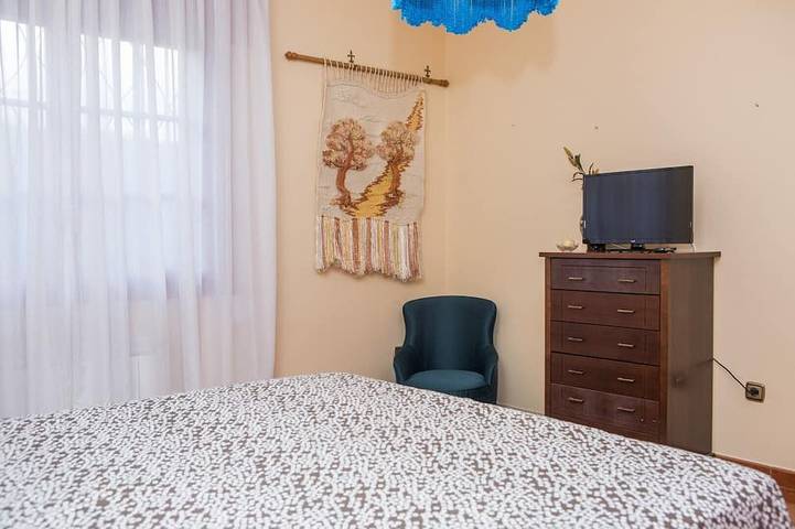 Location de vacances pour 12 personnes, avec jardin à Cuevas del Becerro - 3