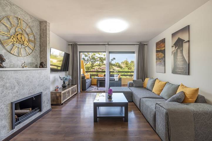Hel lejlighed, Ferielejlighed for 4 personer med balkon in La Resina, Estepona