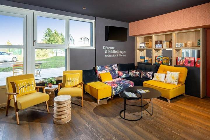 Hôtel pour 2 personnes, avec piscine et terrasse à Dole - 4