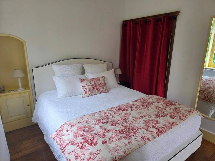 Location de vacances pour 4 personnes, avec vue et jardin à Laignes