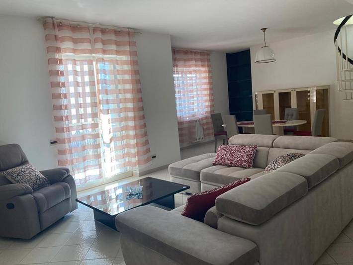 Apartamento de vacaciones para 5 personas, con vistas y balcón - 1