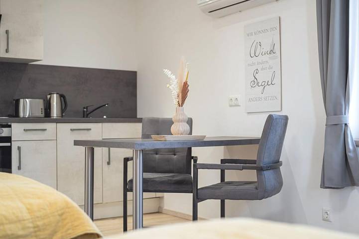 Ferienwohnung für 2 Personen, mit Terrasse in Mühlhausen - 4