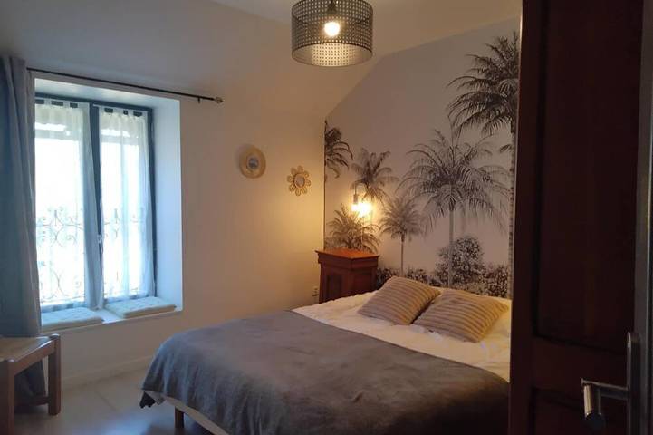 Location de vacances pour 6 personnes, avec jardin et piscine, animaux acceptés à Aynac - 2