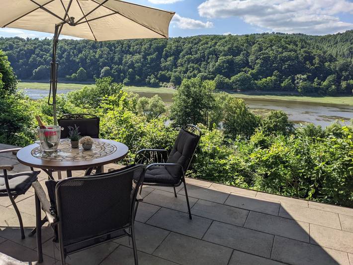 Ferienhaus für 4 Personen, mit Terrasse und Seeblick sowie Garten, kinderfreundlich am Edersee - 4